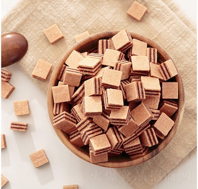 ��Ȼ�ɊA��ɽ髸�������e��ʳ