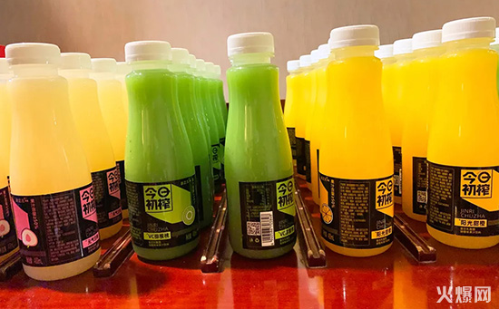 ���������Ʒ���������M(j��n)�е��ף�